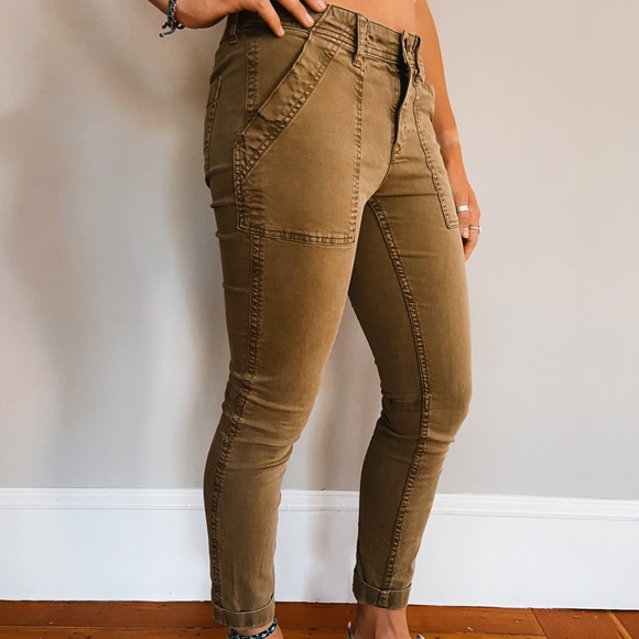 Army green tight fit cargo pants - Picture 3 of 3